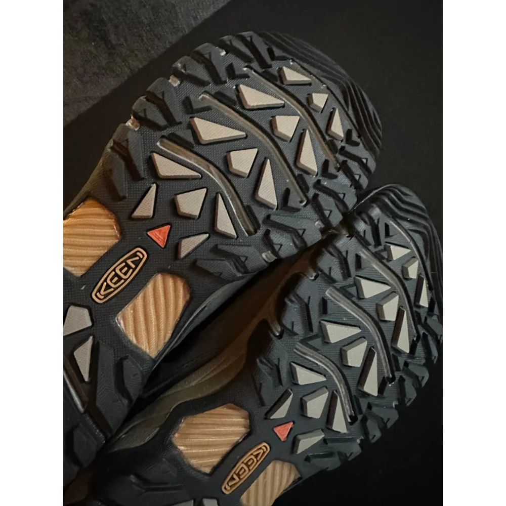 Men's KEEN Gray/Brown Athletic Shoes Size 12